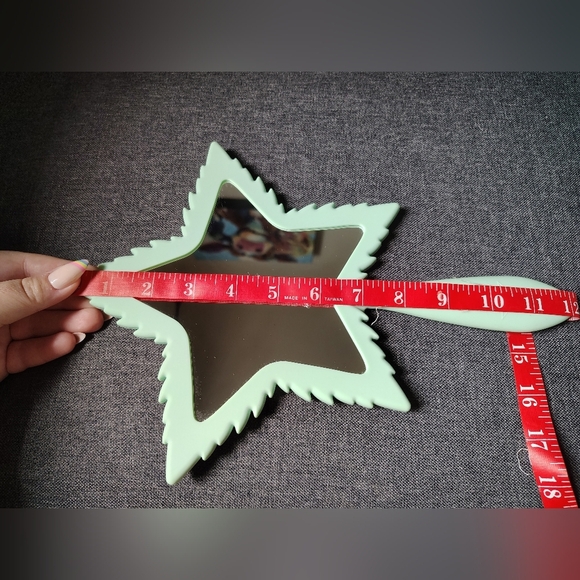 Jeffree Star Hand Mirror - Picture 4 of 4